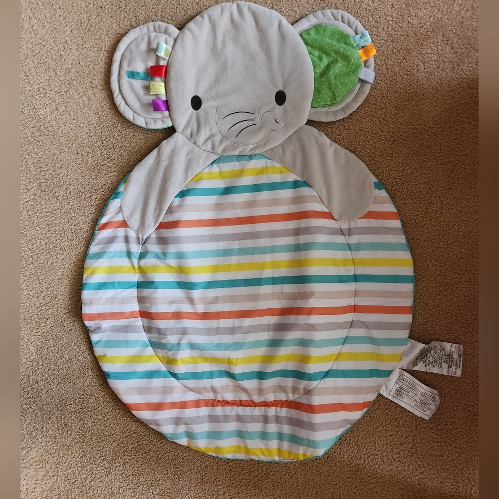 BRIGHT STARS elephant playmat